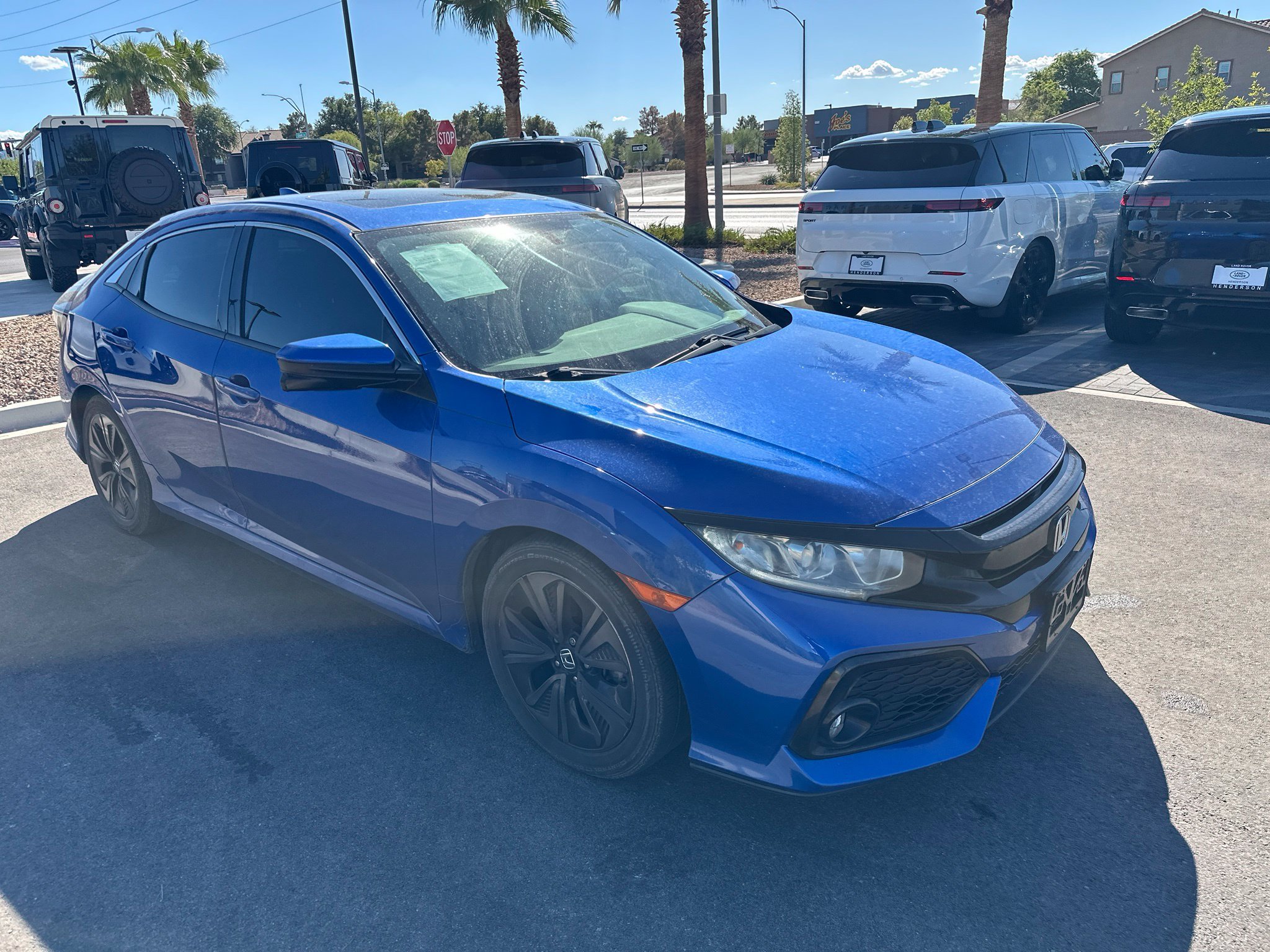 honda civic hatchback 2018 SHHFK7H57JU403438 image